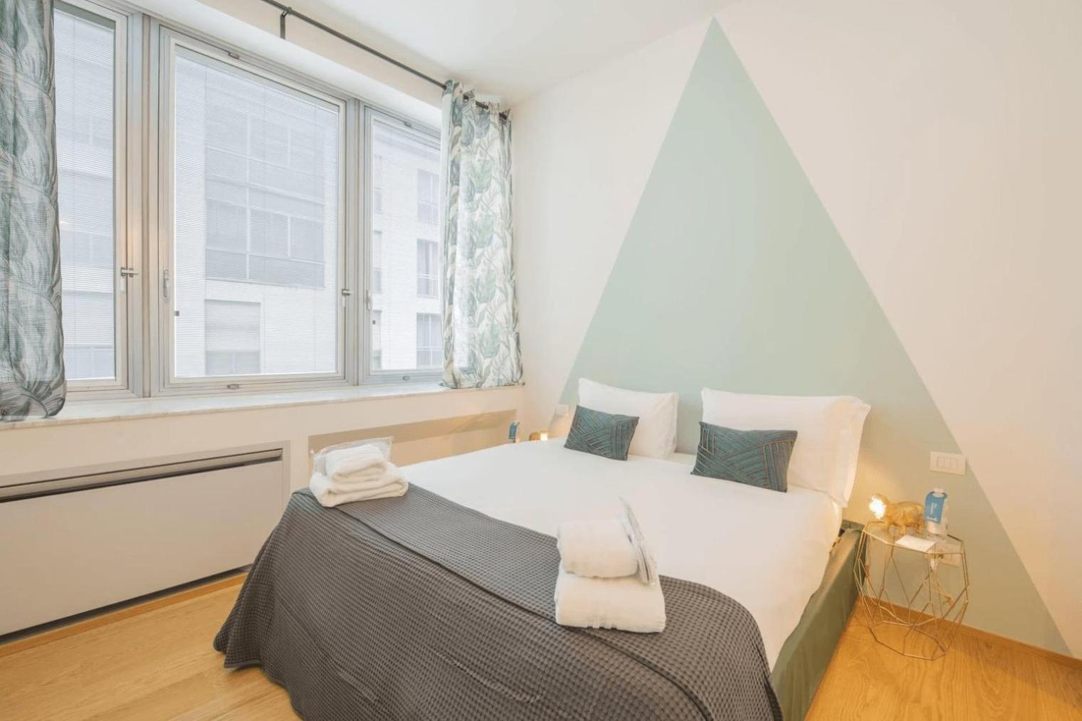 Sophisticated Two Bedroom - Check Profile * Milano